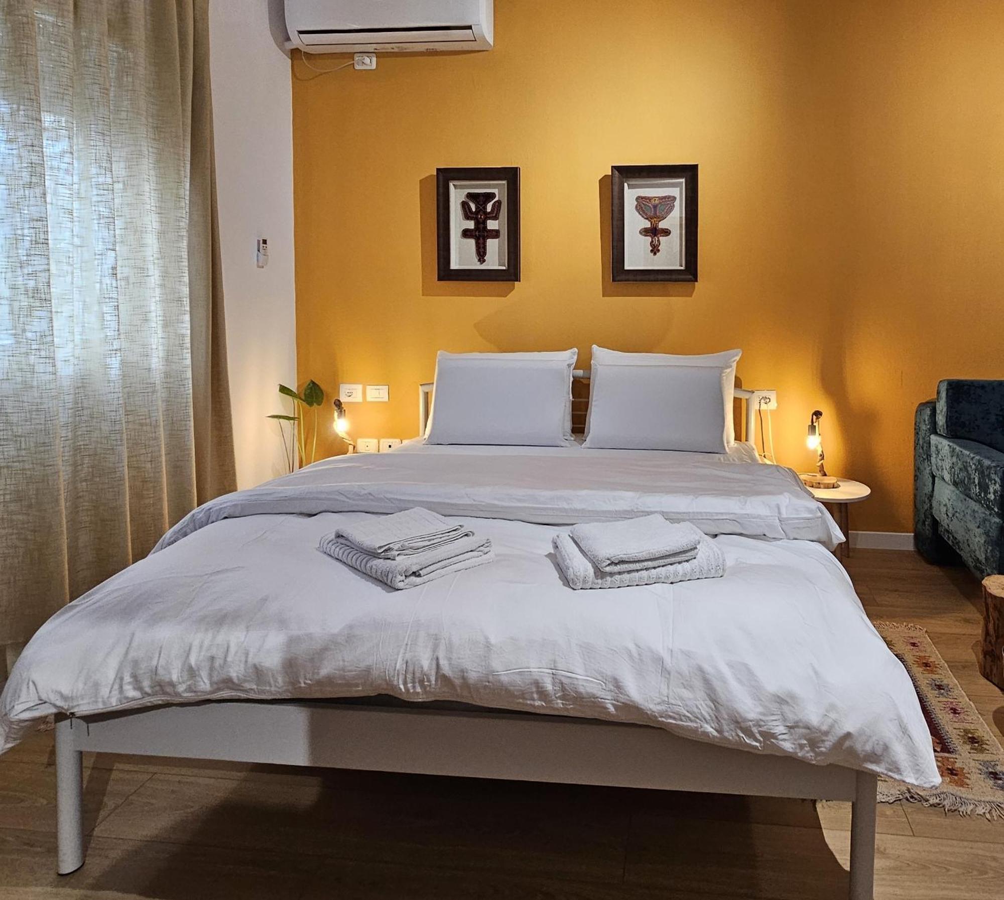 Vibe Studio Apartment Tirana Eksteriør billede